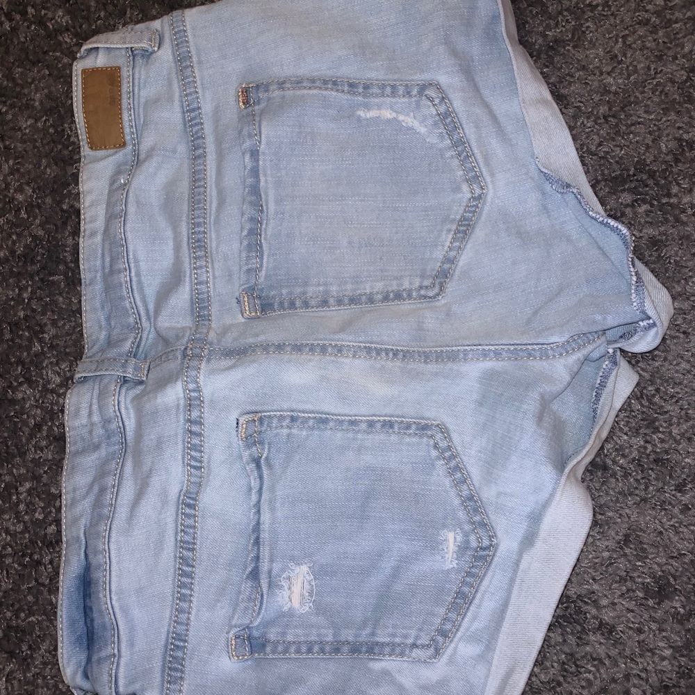 shorts - Picture 2 of 3